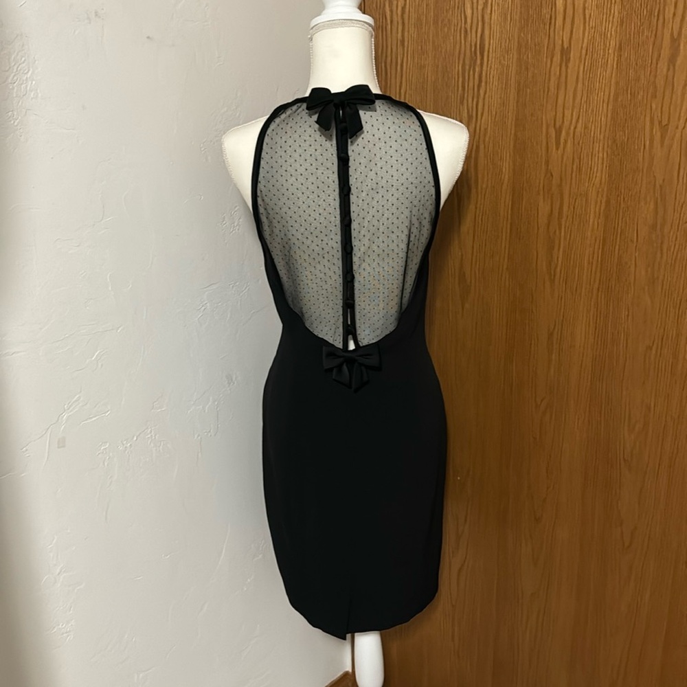 Donna Ricco New York mesh back w bow detail dress 8